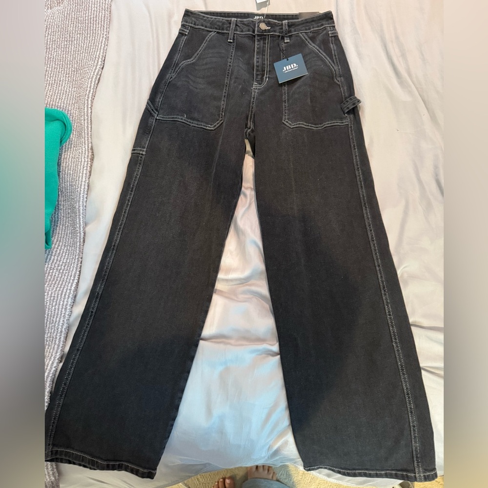 JBD Black High-Waisted Cargo Jeans - NWT